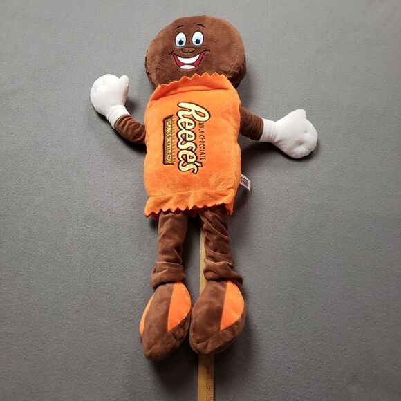 “Reese” Reece's Plush from Hershey Chocolate World - Picture 2 of 12